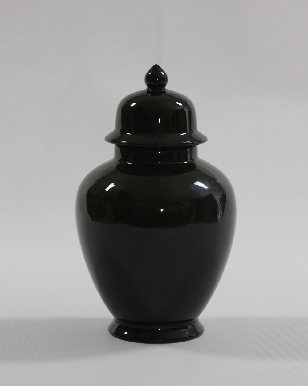 Hancrafted Ceramic Urn - Black - Large