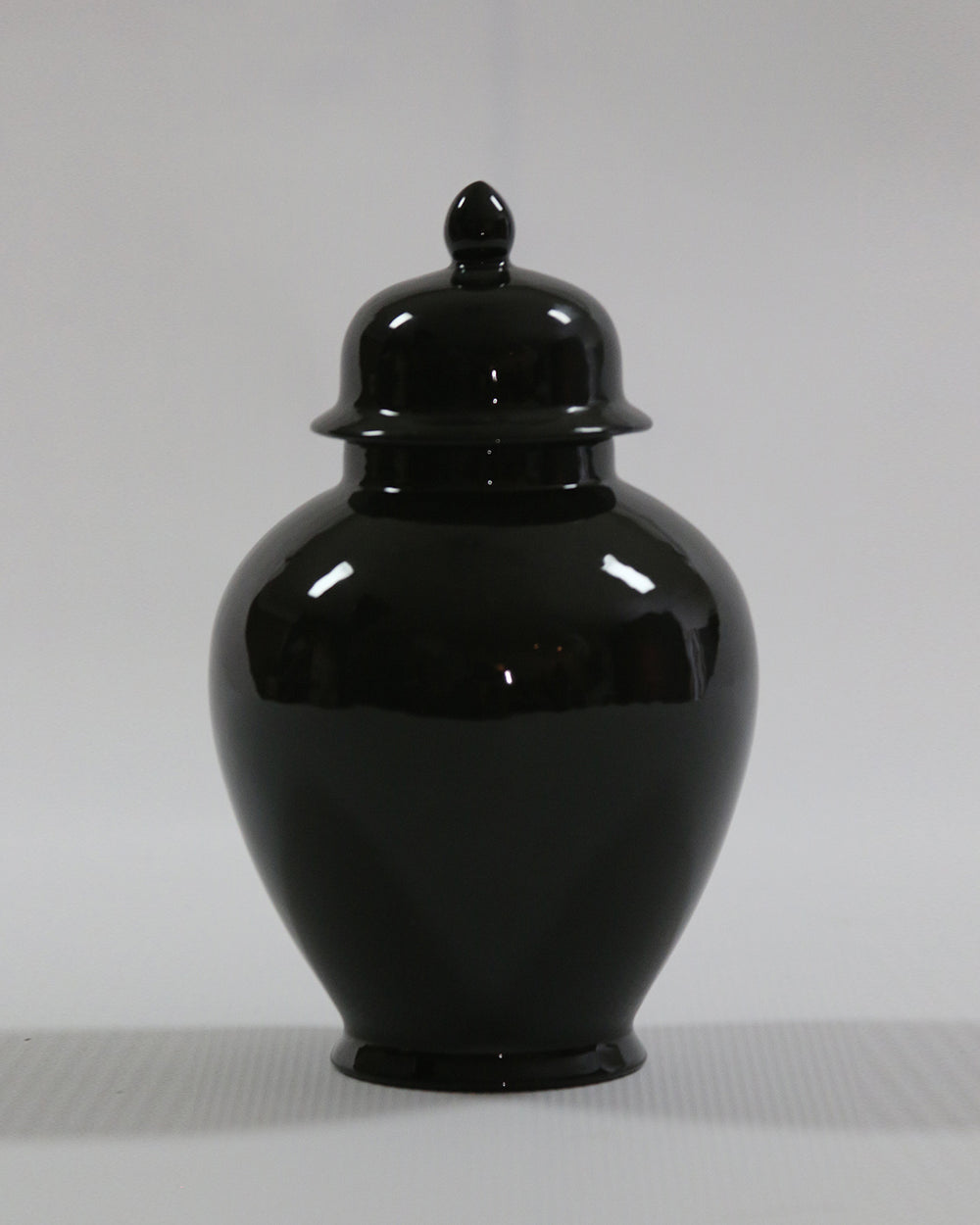 Hancrafted Ceramic Urn - Black - Medium
